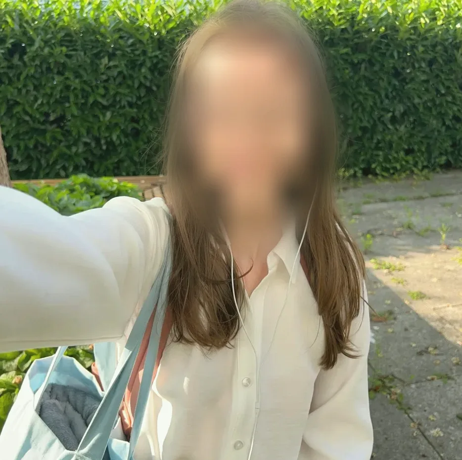 Annalena, 22