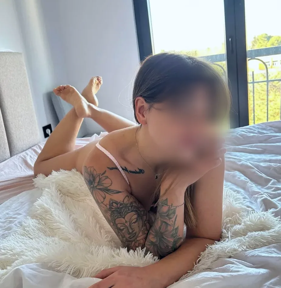 Fabienne, 34