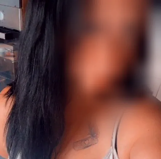 Paula, 31